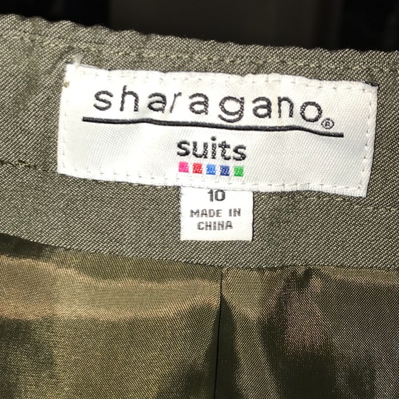 Grey Skirt Suit - Picture 6 of 8